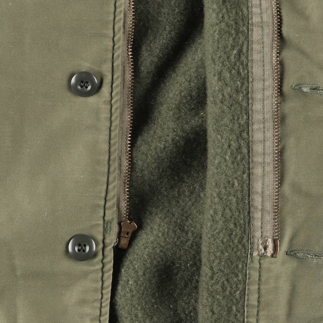 Special discounted price due to minor imperfections: 1970'S US military A-2 deck jacket, made in USA, MEDIUM (equivalent to men's M), vintage. unclear Khaki type sage green Vintage Second Hand