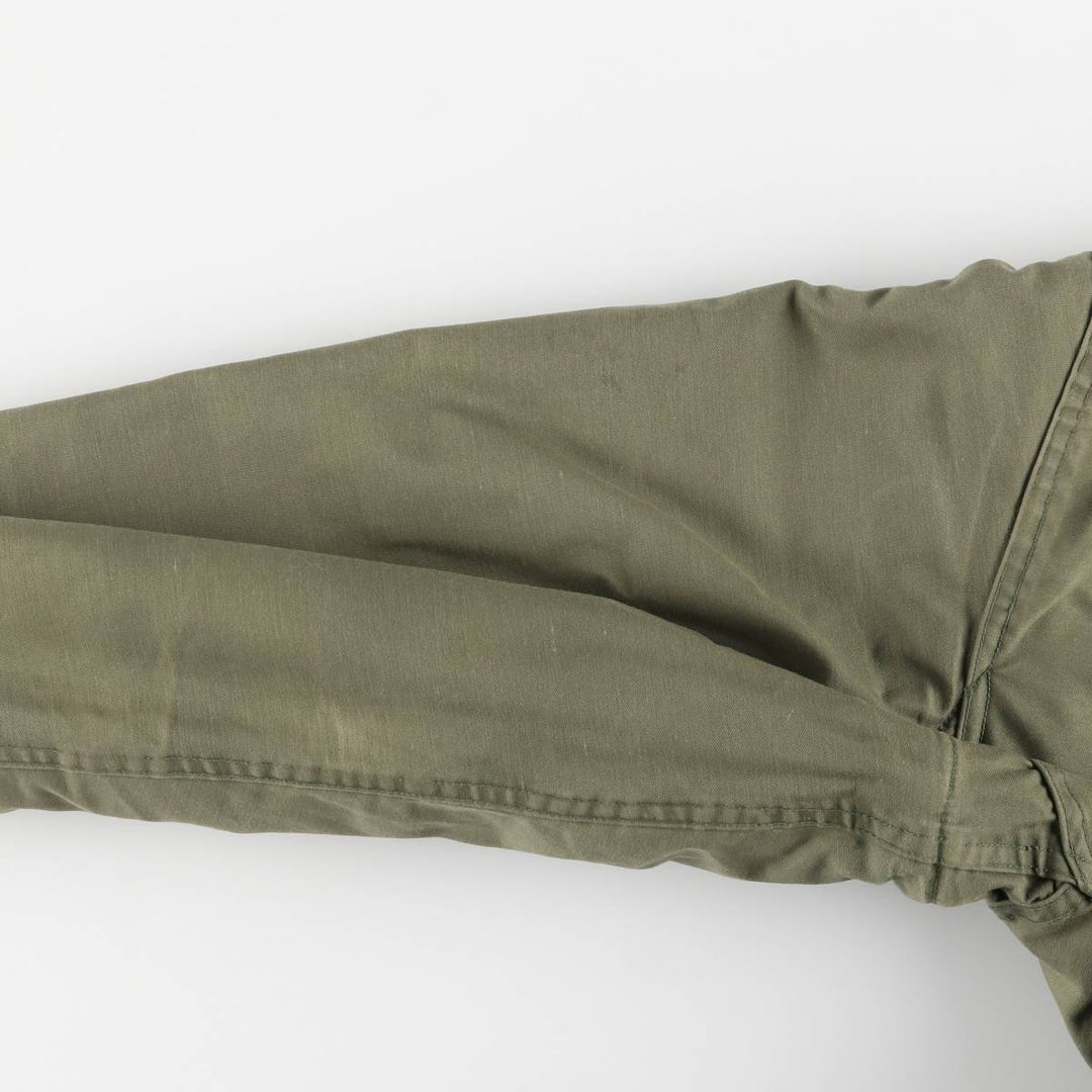 Special discounted price due to minor imperfections: 1970'S US military A-2 deck jacket, made in USA, MEDIUM (equivalent to men's M), vintage. unclear Khaki type sage green Vintage Second Hand