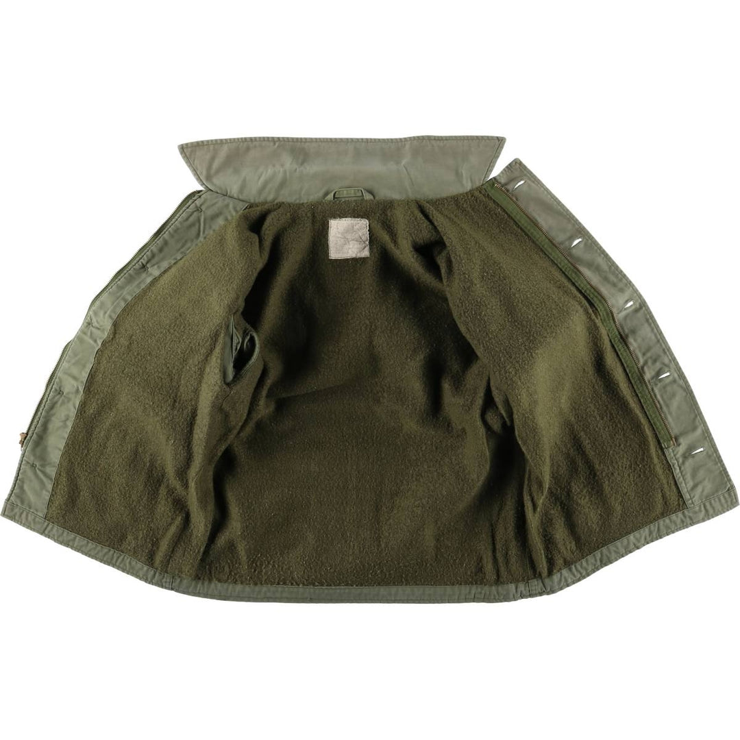 Genuine US military A-2 deck jacket, military deck jacket, men's size M equivalent, vintage. unclear Khaki type Vintage Second Hand