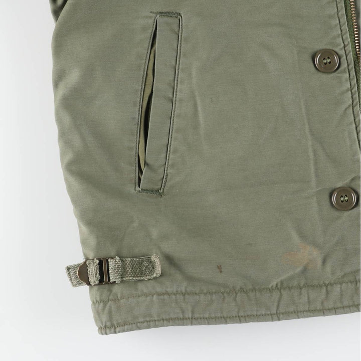 Genuine US military A-2 deck jacket, military deck jacket, men's size M equivalent, vintage. unclear Khaki type Vintage Second Hand