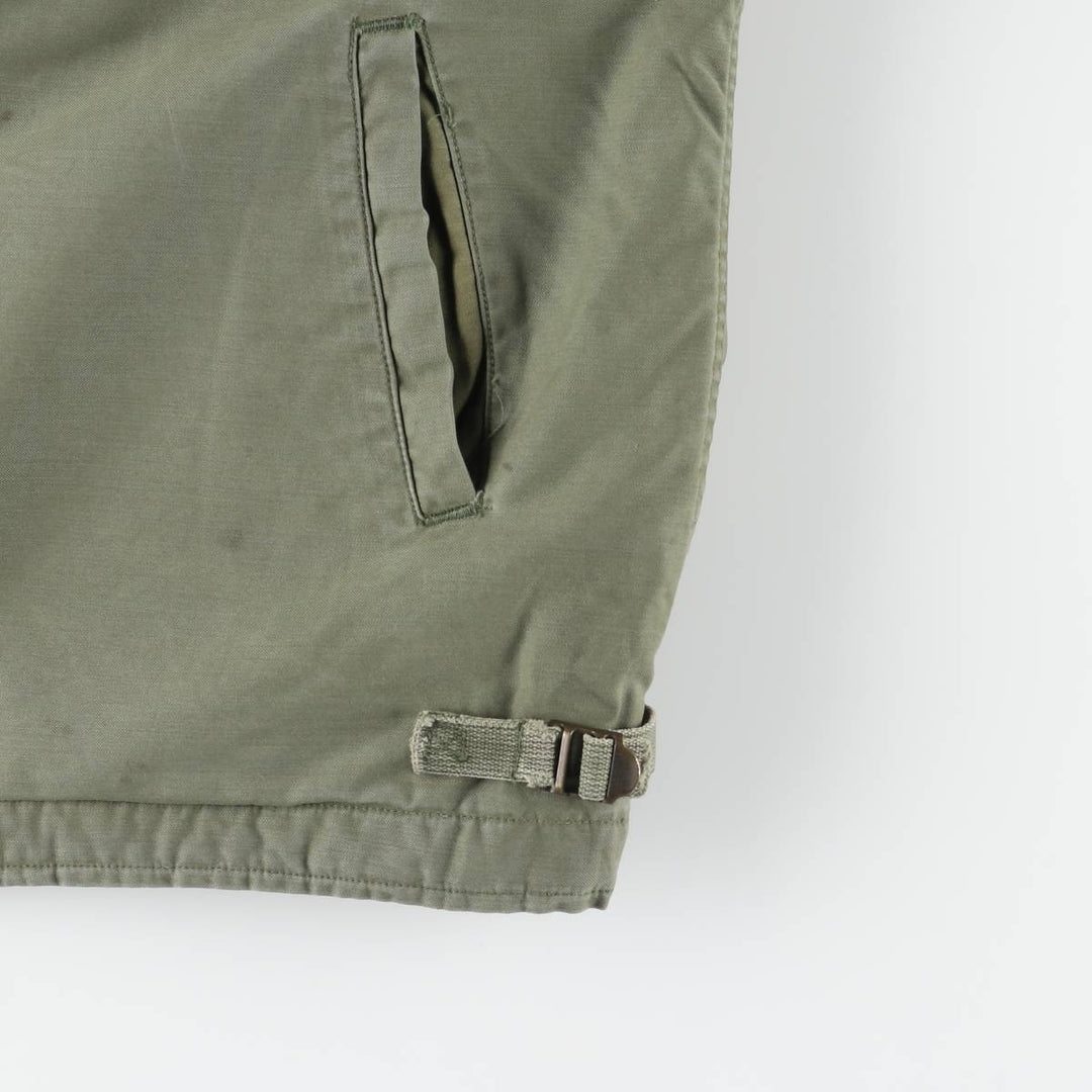 Genuine US military A-2 deck jacket, military deck jacket, men's size M equivalent, vintage. unclear Khaki type Vintage Second Hand