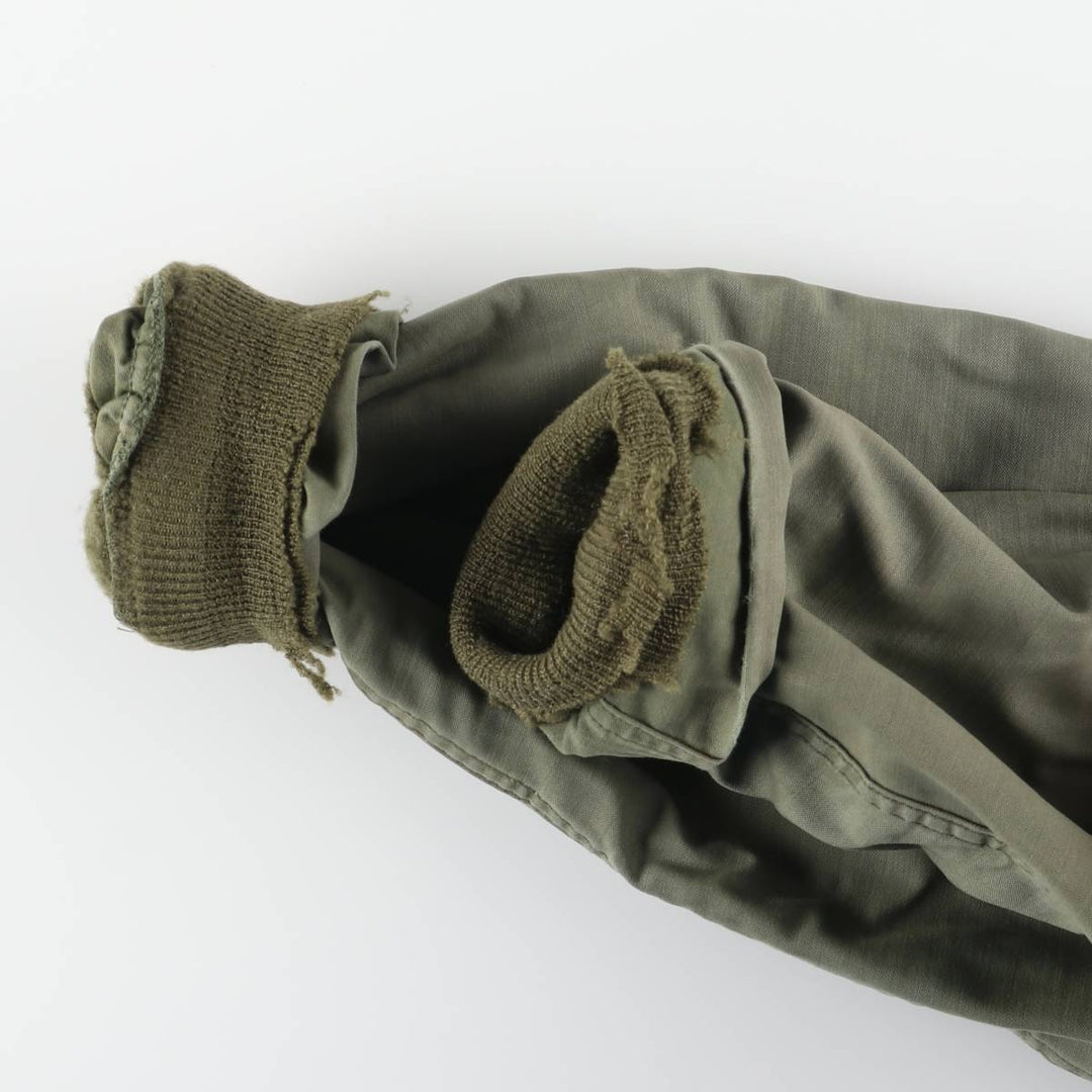 Genuine US military A-2 deck jacket, military deck jacket, men's size M equivalent, vintage. unclear Khaki type Vintage Second Hand
