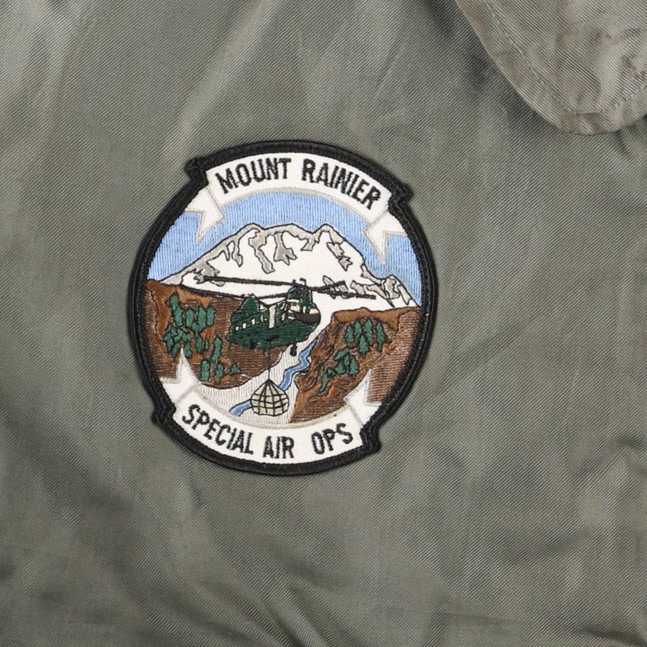 1990'S US Military Issue CWU-45P Military Flight Jacket, Made in USA, Men's Size L (approx.) Aromatic polyamide Khaki type sage green Vintage Second Hand