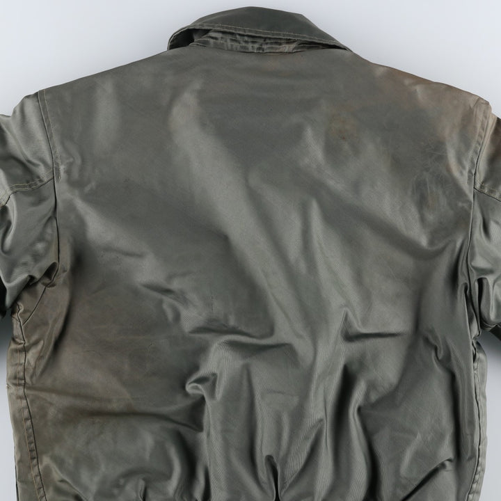 1980'S US Military Issue, Padded CWU 45 Jacket with Badge Aromatic polyamide Khaki type sage green Vintage Second Hand