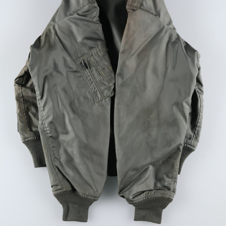 1980'S US Military Issue, Padded CWU 45 Jacket with Badge Aromatic polyamide Khaki type sage green Vintage Second Hand