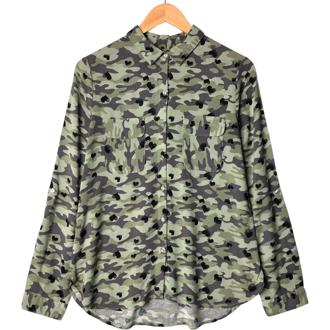Camouflage Woodland Camo Heart Pattern Long Sleeve Shirt, Women's Size Medium unclear Khaki type Vintage Second Hand