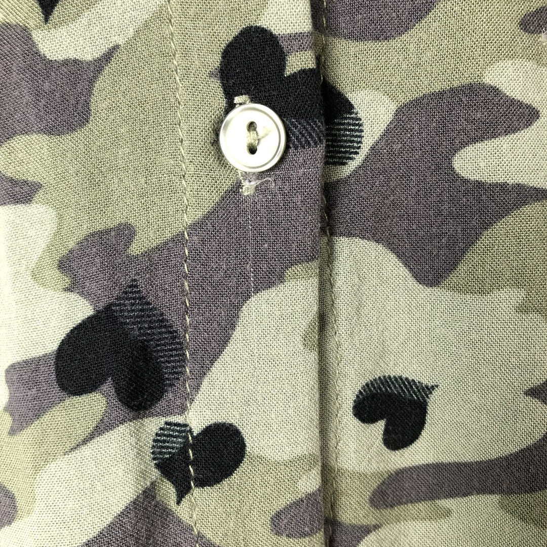 Camouflage Woodland Camo Heart Pattern Long Sleeve Shirt, Women's Size Medium unclear Khaki type Vintage Second Hand