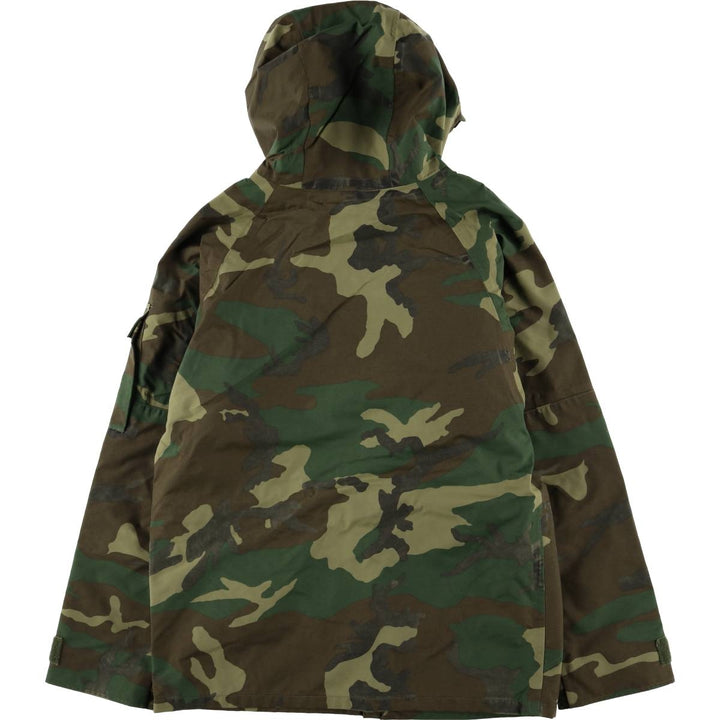 Authentic 1990'S US military Woodland Camo ECWCS 1st Gen Military Gore-Tex Parka, Made in USA, Small Regular, Men's Size Small Nylon Khaki type sage green Vintage Second Hand