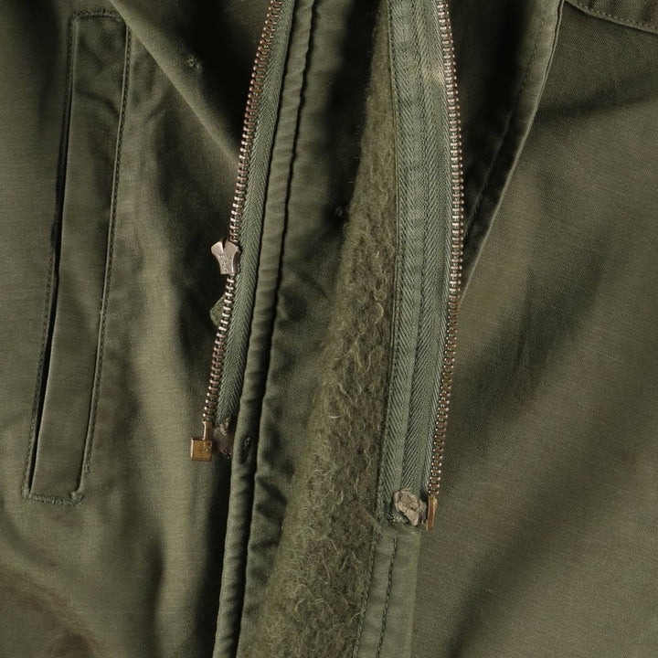 Authentic 1960'S US military A-2 deck jacket with back stencil, made in the USA, size MEDIUM (38-40), men's size M. unclear Khaki type sage green Vintage Second Hand