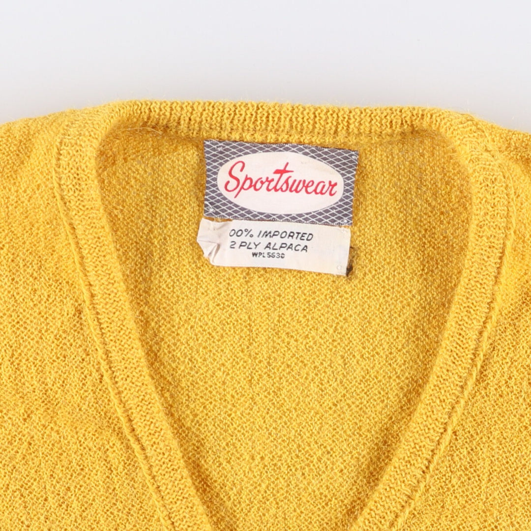 Sportswear V-neck Alpaca Knit Sweater, Women's Size Medium, Vintage alpaca yellow type Vintage Second Hand
