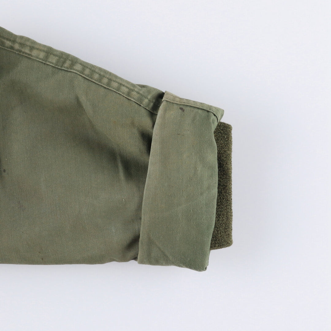 Authentic 1980'S US Navy A-2 Military Deck Jacket, Made in USA, Medium (42-44), Men's Size M, Vintage Nylon Khaki type Vintage Second Hand