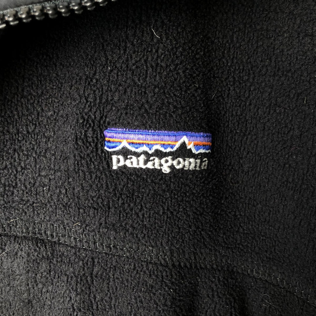 Patagonia Regulator R3 Fleece Jacket, Made in USA, Men's Size Medium unclear black type Vintage Second Hand