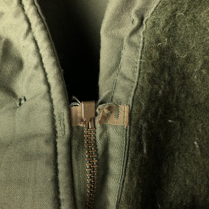 Authentic 1970'S US Navy A-2 Deck Jacket with Back Stencil, Made in USA, Medium (38-40), Men's Size M unclear Khaki type Vintage Second Hand