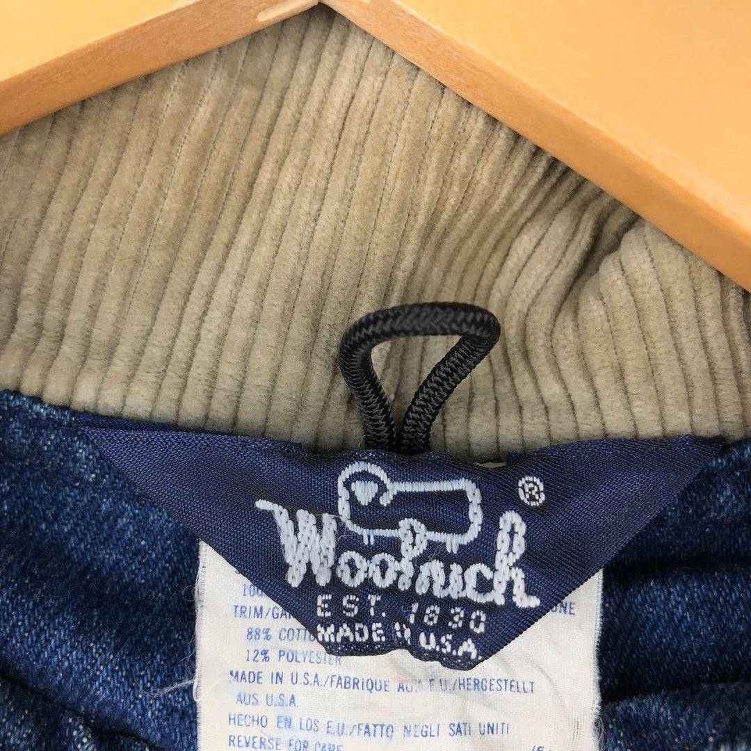 Vintage 1980'S WOOLRICH denim hunting jacket, made in the USA, size L, men's cotton blue type Vintage Second Hand