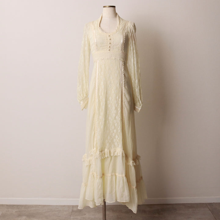 Vintage 1970'S Gunne Sax Jessica maxi-length, long-sleeved flared dress, women's size XS unclear ivory Vintage Second Hand
