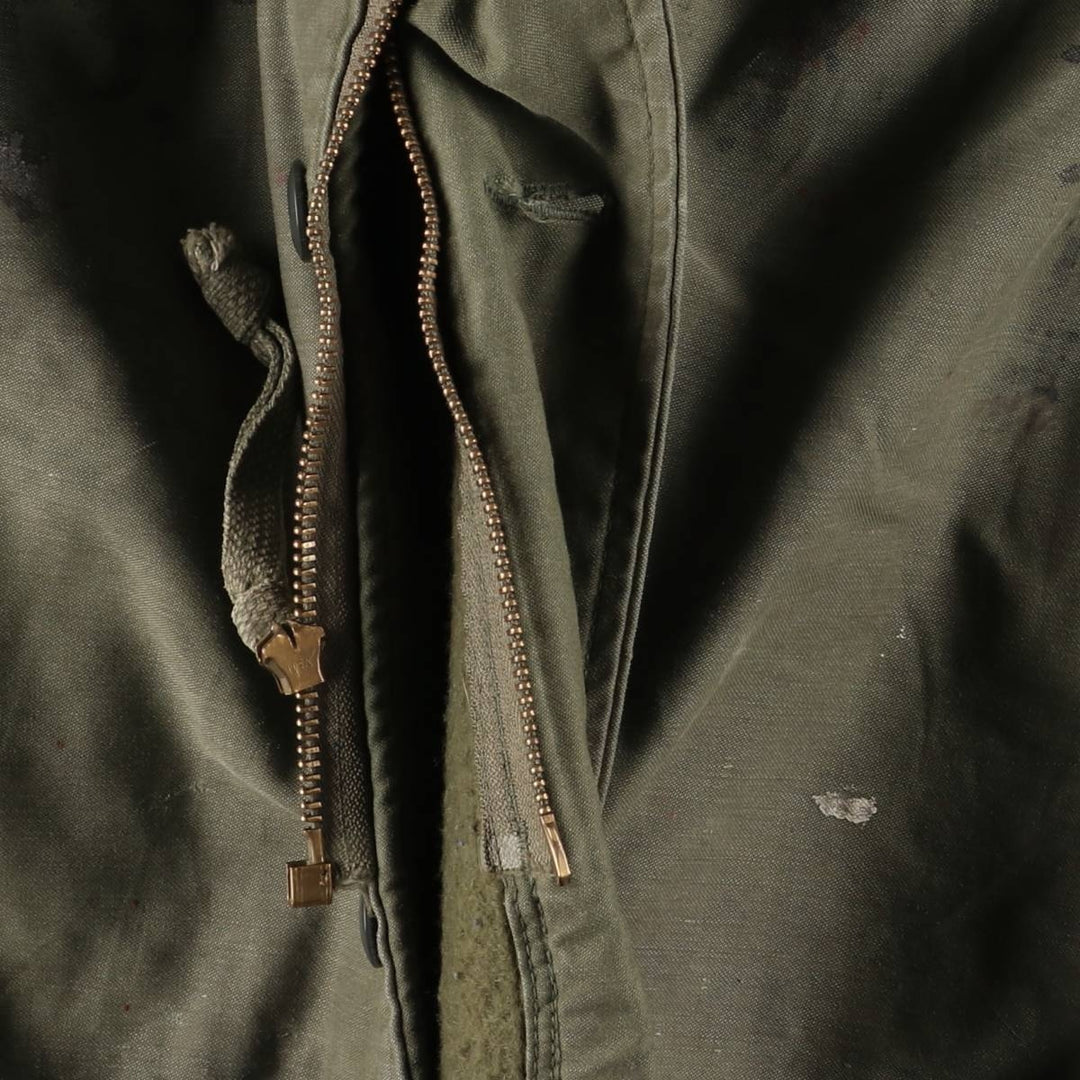 Authentic 1980'S US Navy A-2 Military Deck Jacket, Made in USA, Large (1942-1944), Men's Size L, Vintage Nylon Khaki type Vintage Second Hand