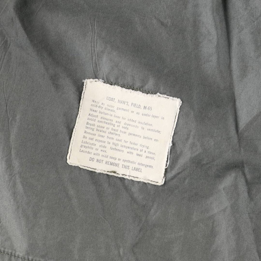1960'S US Military M-65 2nd Class Military Field Jacket, Made in USA, Regular Medium, Men's Size M, Vintage unclear Khaki type Vintage Second Hand