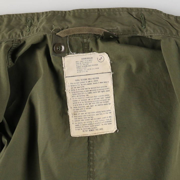 1970'S US Military M-65 Field Coat, Mod Coat, Made in USA, Medium-Regular, Men's Size M, Vintage cotton Khaki type Vintage Second Hand