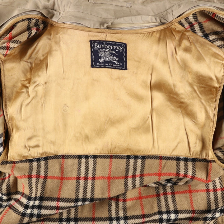 Burberry trench coat, made in England, size M unclear Beige type Vintage Second Hand