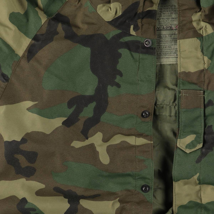 Authentic 1990'S US Military Camouflage Pattern Woodland Camo ECWCS 1st Gen Late Model Military Gore-Tex Parka, Made in USA, Medium Short Nylon Khaki type Vintage Second Hand
