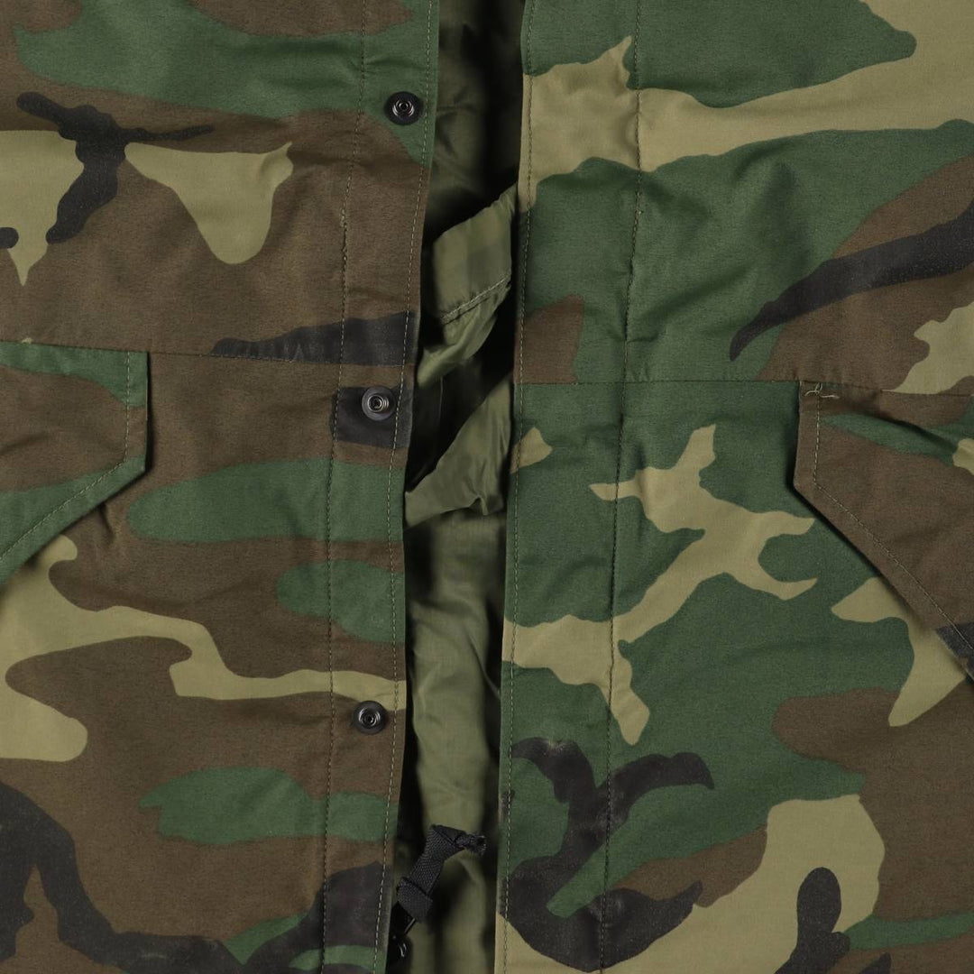 Authentic 1990'S US Military Camouflage Pattern Woodland Camo ECWCS 1st Gen Late Model Military Gore-Tex Parka, Made in USA, Medium Short Nylon Khaki type Vintage Second Hand
