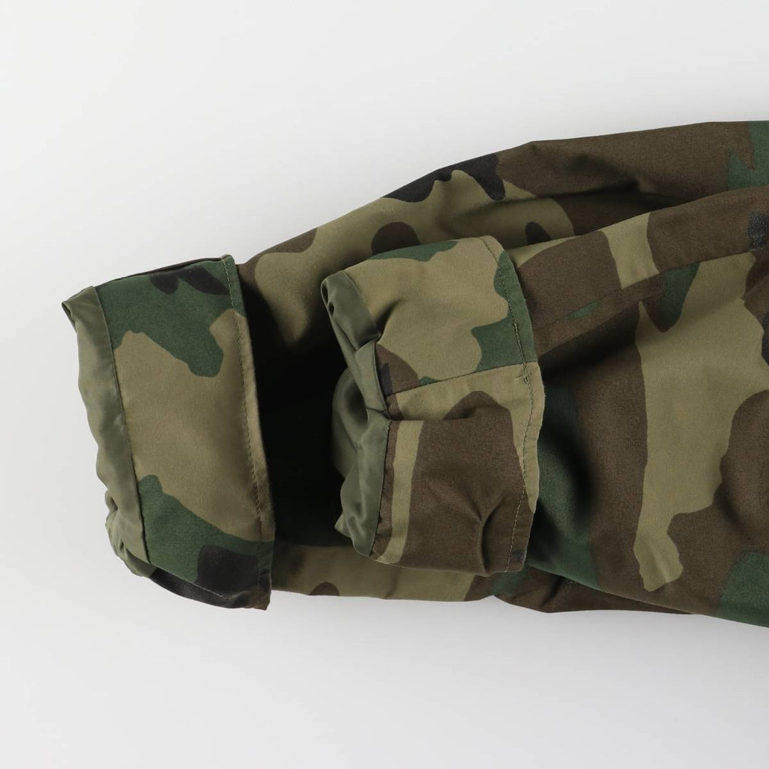 Authentic 1990'S US Military Camouflage Pattern Woodland Camo ECWCS 1st Gen Late Model Military Gore-Tex Parka, Made in USA, Medium Short Nylon Khaki type Vintage Second Hand