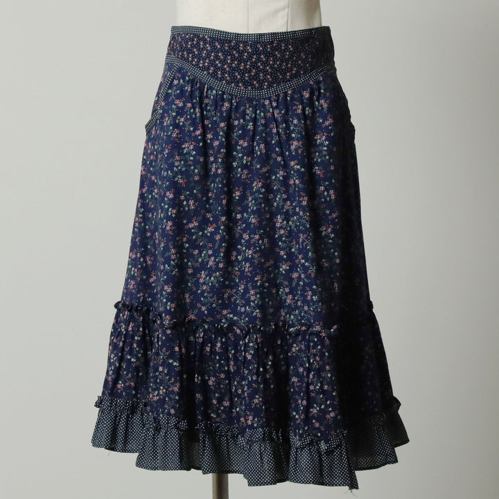 Vintage 1970'S Gunne Sax Gannies ruffled all-over print cotton half-length flared skirt, size M, women's cotton navy blue type Vintage Second Hand
