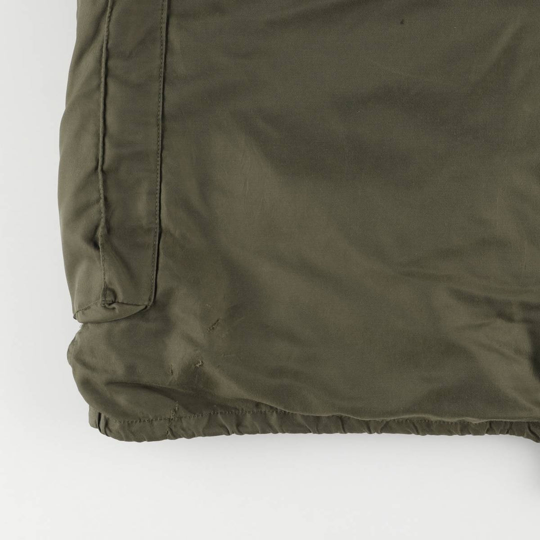 1970'S Canadian Army MK2 Military Field Jacket, 4 REG Nylon Khaki type Vintage Second Hand