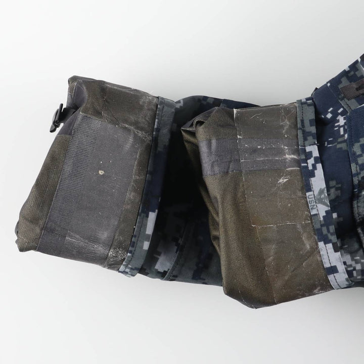 Authentic 2000'S US military camouflage pattern NWU digital camo military Gore-Tex parka, made in the USA, small-long, men's size S. Nylon navy blue type Vintage Second Hand