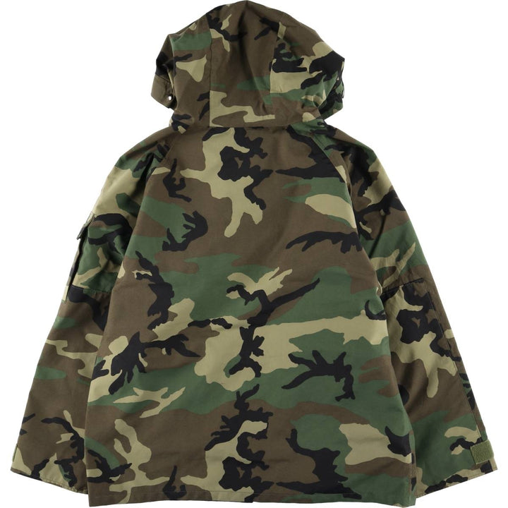 1990'S US Military Camouflage Woodland Camo Military Gore-Tex Parka, Made in USA, Large-Regular, Men's Size L Nylon Khaki type Vintage Second Hand