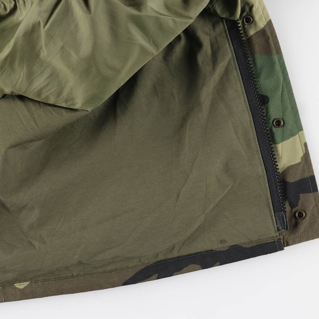 1990'S US Military Camouflage Woodland Camo Military Gore-Tex Parka, Made in USA, Large-Regular, Men's Size L Nylon Khaki type Vintage Second Hand