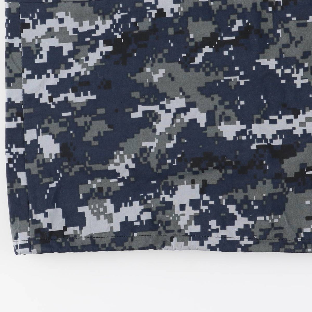 Authentic 2000'S US military camouflage pattern NWU digital camo military Gore-Tex parka, USA-made, SMALL-X-SHORT, men's size S. Nylon navy blue type Vintage Second Hand