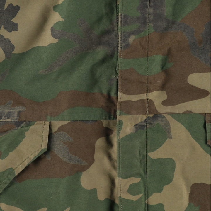 1990'S US Military Camouflage Pattern ECWCS 1st Gen. Late Model Military Gore-Tex Parka, Large Regular, Men's Size L Nylon Khaki type Vintage Second Hand