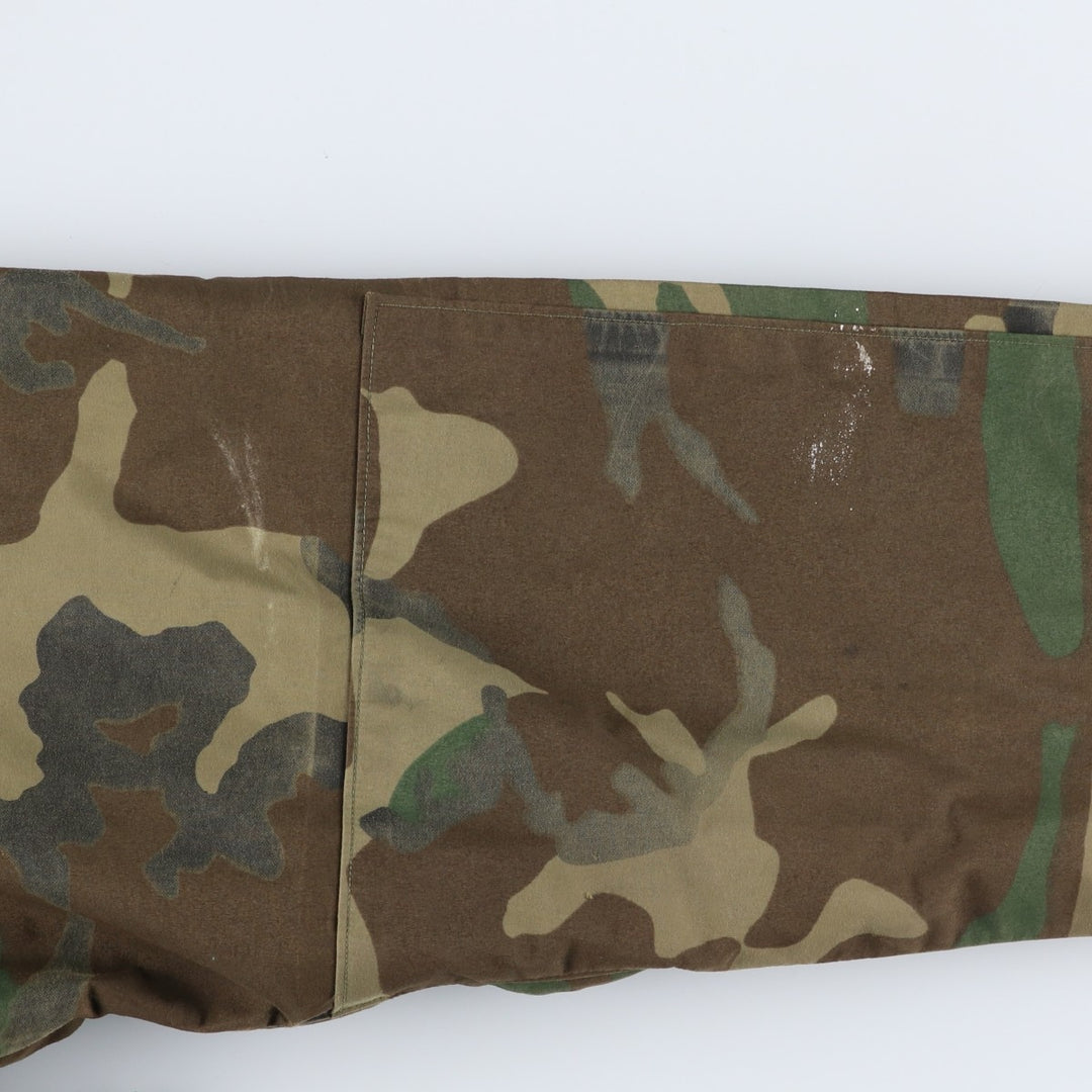 1990'S US Military Camouflage Pattern ECWCS 1st Gen. Late Model Military Gore-Tex Parka, Large Regular, Men's Size L Nylon Khaki type Vintage Second Hand