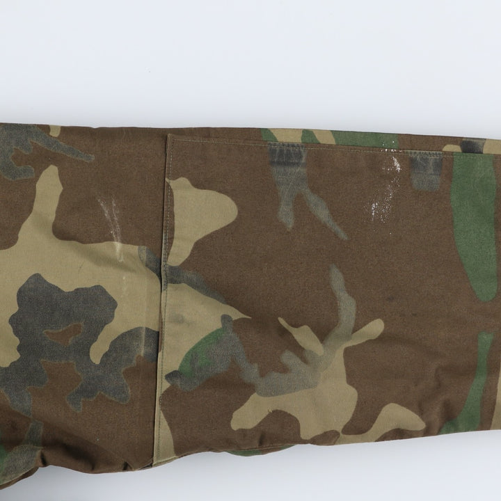 1990'S US Military Camouflage Pattern ECWCS 1st Gen. Late Model Military Gore-Tex Parka, Large Regular, Men's Size L Nylon Khaki type Vintage Second Hand