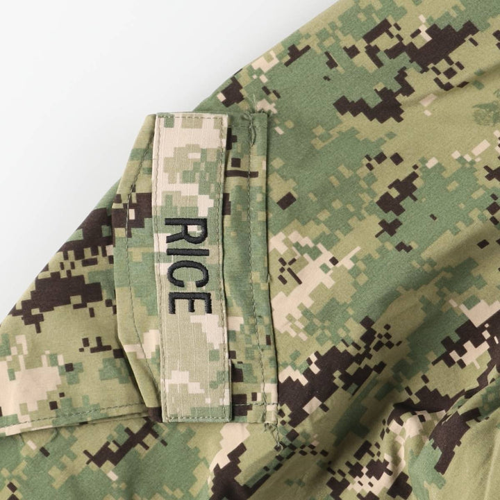 Authentic US military camouflage pattern military Gore-Tex parka, made in the USA, small regular size, equivalent to men's size S Nylon Khaki type Vintage Second Hand