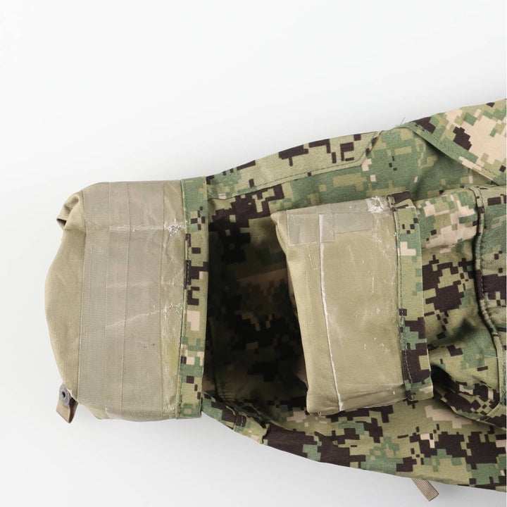 Authentic US military camouflage pattern military Gore-Tex parka, made in the USA, small regular size, equivalent to men's size S Nylon Khaki type Vintage Second Hand