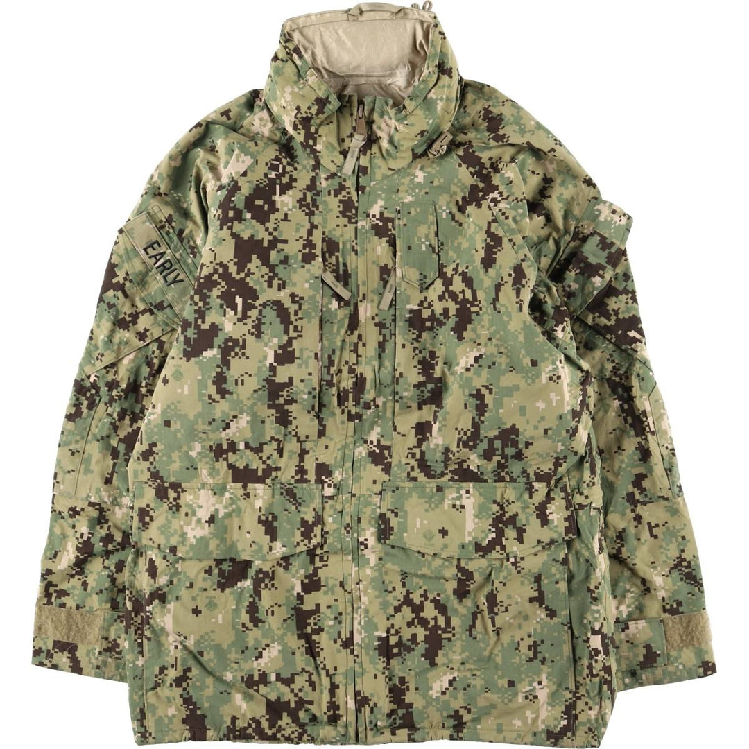 Camouflage pattern US military Gore-Tex parka, Made in USA, Small/Regular, Men's Size S Nylon Khaki type Vintage Second Hand