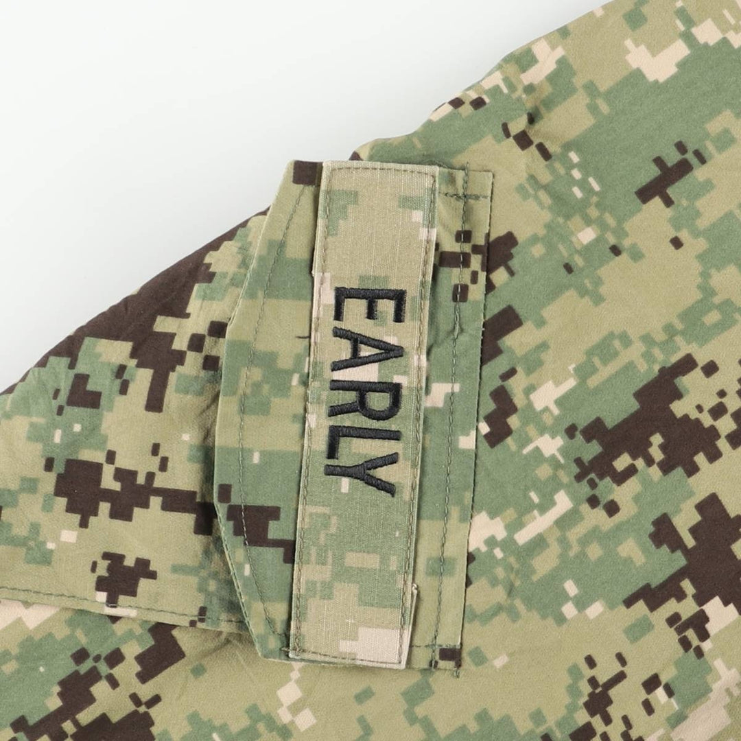 Camouflage pattern US military Gore-Tex parka, Made in USA, Small/Regular, Men's Size S Nylon Khaki type Vintage Second Hand