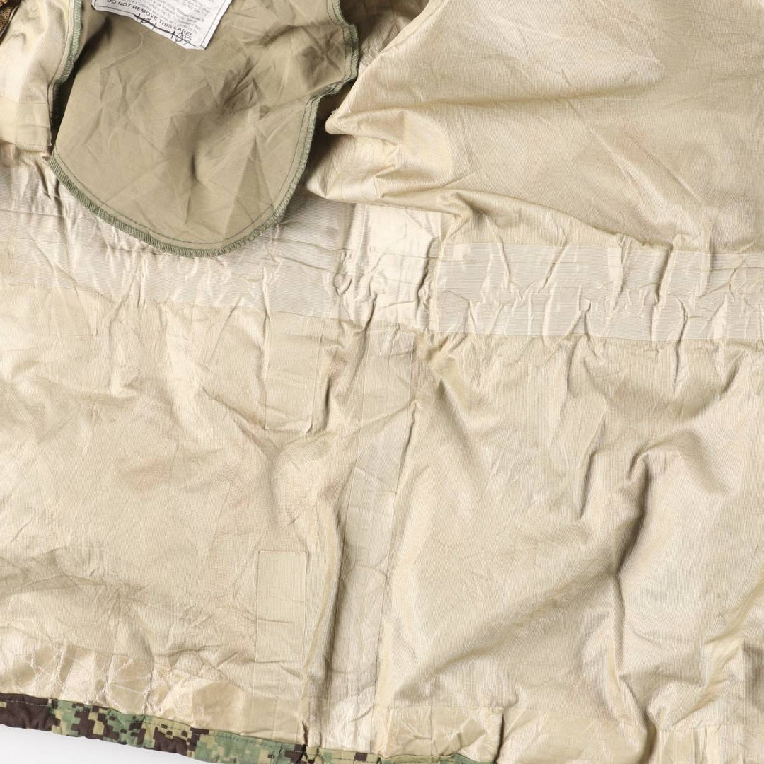 Camouflage pattern US military Gore-Tex parka, Made in USA, Small/Regular, Men's Size S Nylon Khaki type Vintage Second Hand