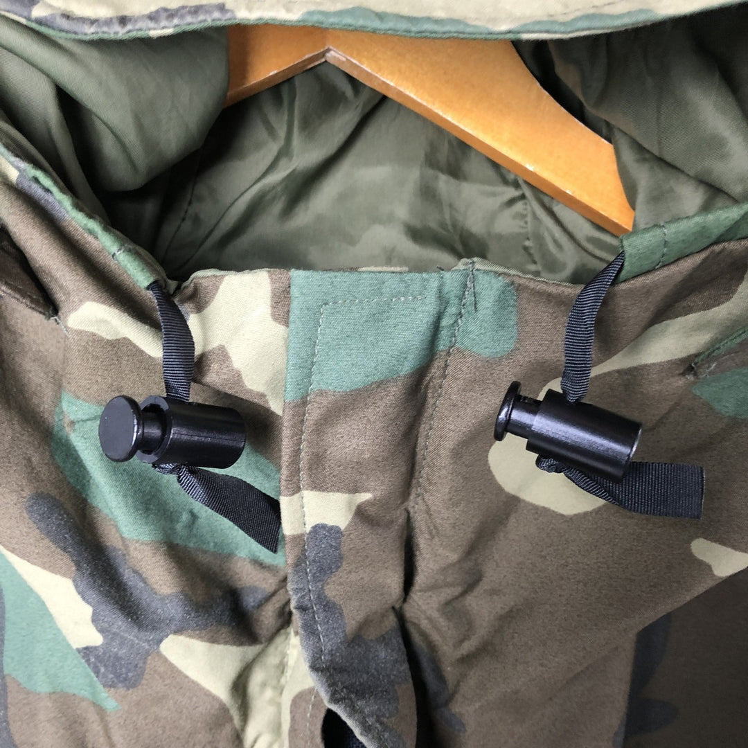 Authentic US military ECWCS 1st Gen Mid-Type Woodland Camo Military Gore-Tex Parka, Made in USA, Men's Size Medium Nylon Khaki type Vintage Second Hand