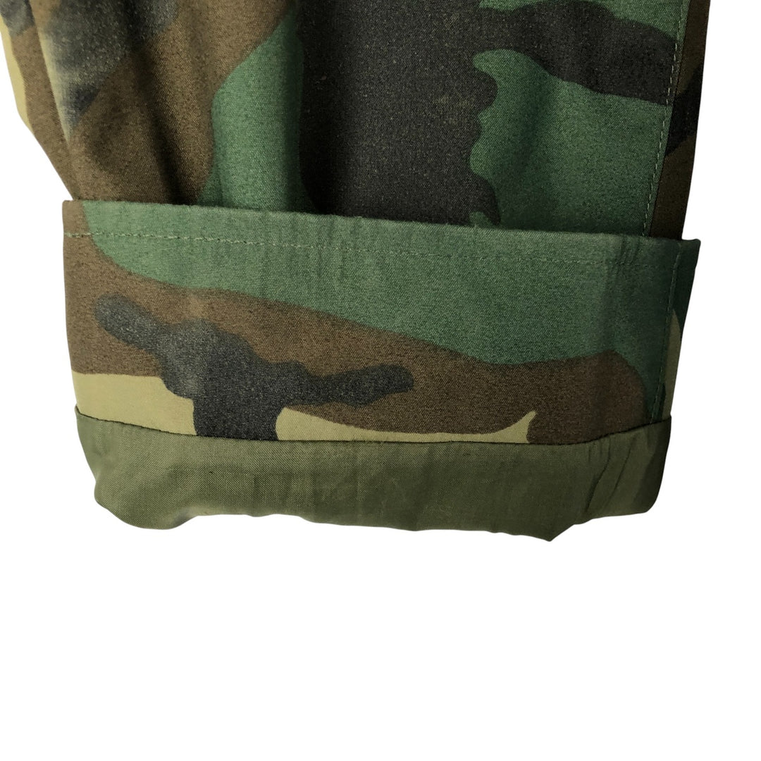 Authentic US military ECWCS 1st Gen Mid-Type Woodland Camo Military Gore-Tex Parka, Made in USA, Men's Size Medium Nylon Khaki type Vintage Second Hand