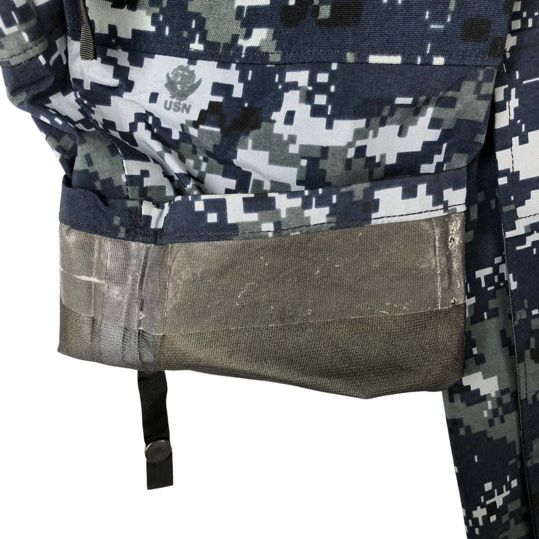 Authentic 2000'S US Navy Camouflage Pattern NWU Digital Camo Military Gore-Tex Parka, Made in USA, Medium Long, Men's Size M Nylon navy blue type Vintage Second Hand