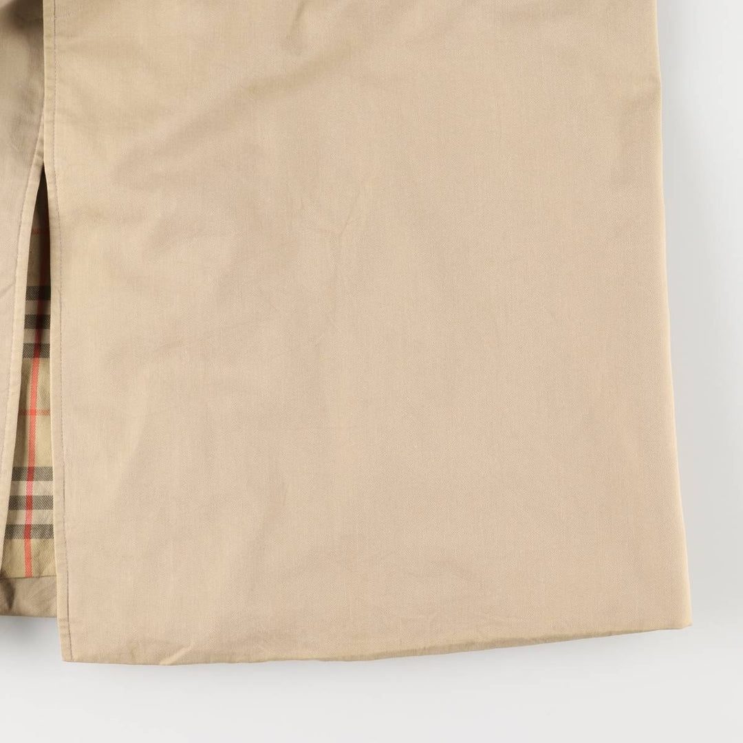 Burberry's Balmacaan coat, made in England, size M cotton Beige type Vintage Second Hand