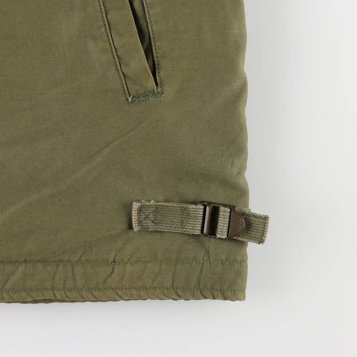 US Navy A-2 Deck Jacket with Back Stencil, Men's Size Medium unclear Khaki type Vintage Second Hand