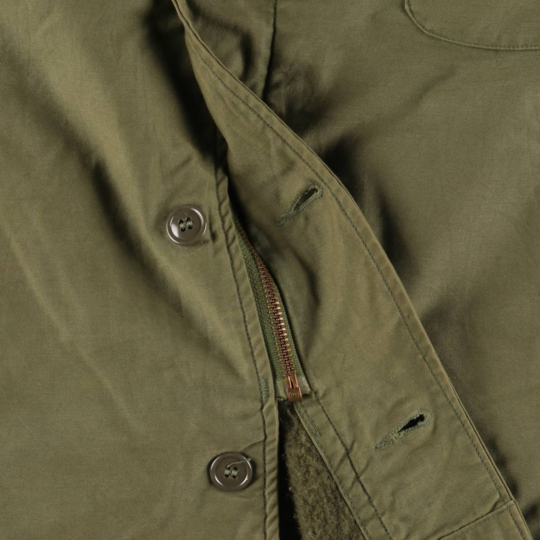 US Navy A-2 Deck Jacket with Back Stencil, Men's Size Medium unclear Khaki type Vintage Second Hand