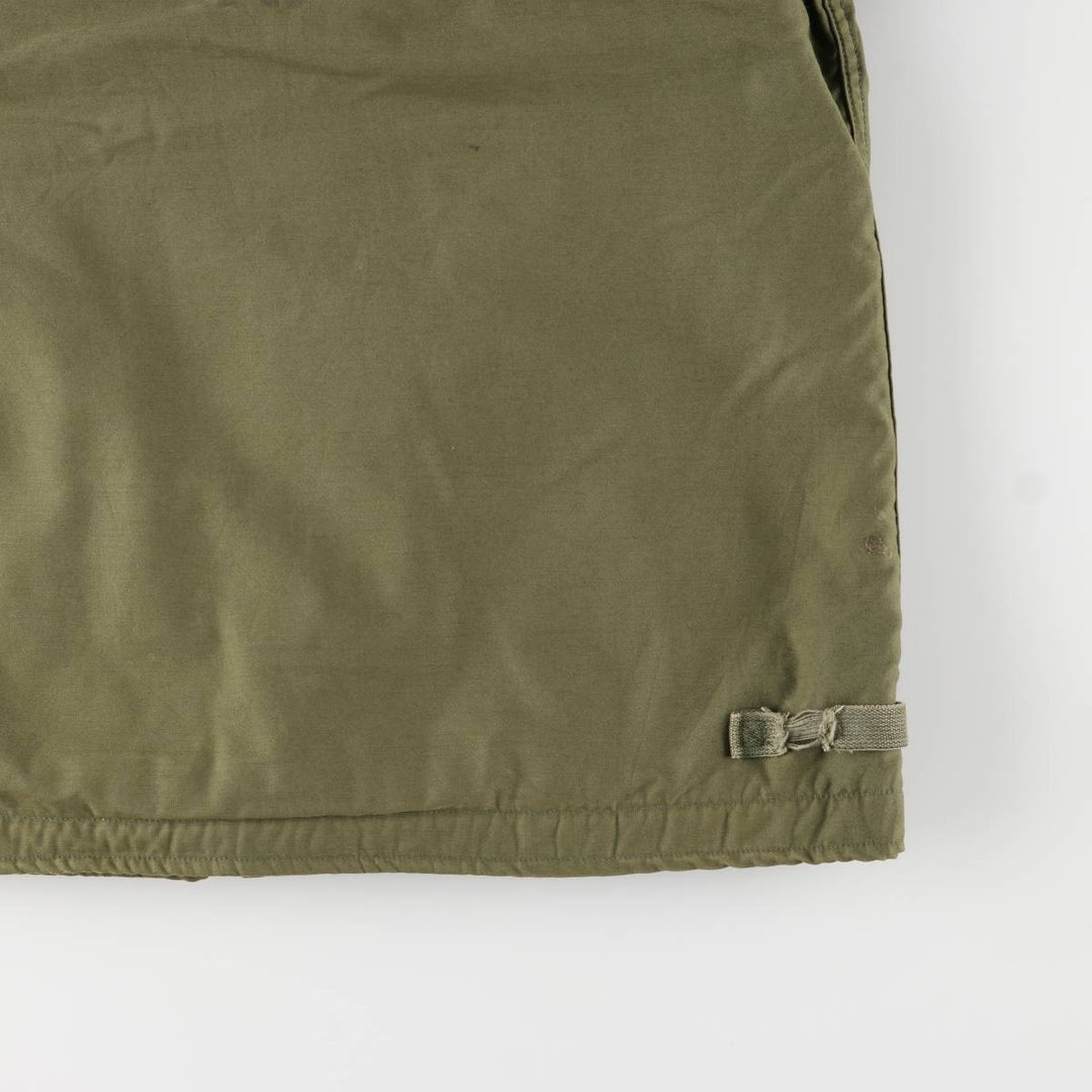 US Navy A-2 Deck Jacket with Back Stencil, Men's Size Medium unclear Khaki type Vintage Second Hand