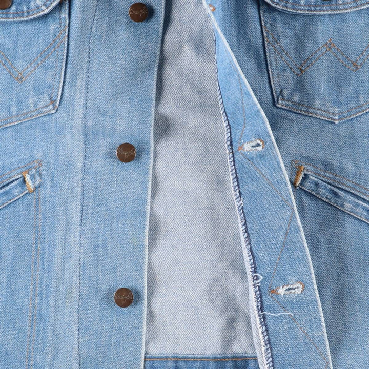 Vintage 70'S Wrangler denim jacket, made in the USA, size L for men cotton blue type Vintage Second Hand