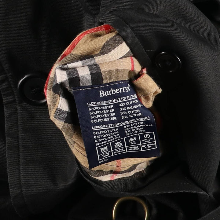 Vintage Burberry trench coat from the 1970'S to 1980s, made in England, size L. polyester black type Vintage Second Hand