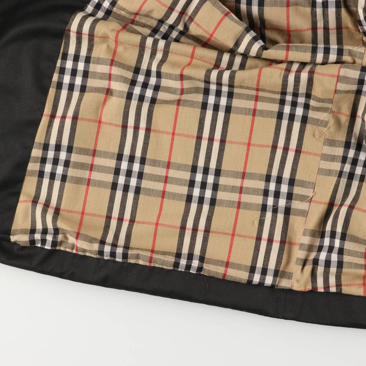 Vintage Burberry trench coat from the 1970'S to 1980s, made in England, size L. polyester black type Vintage Second Hand
